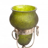 Zielony wazon, szkło mrożone, podstawa posrebrzana, Austria, pocz. XX w.